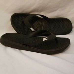 Nike sandles